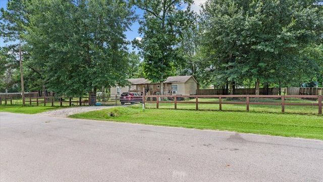 21658 County Road 3749d, Cleveland, TX 77327