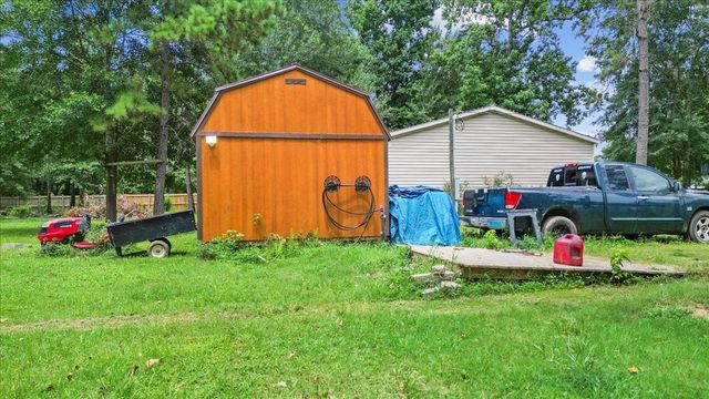 21658 County Road 3749d, Cleveland, TX 77327