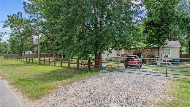 21658 County Road 3749d, Cleveland, TX 77327