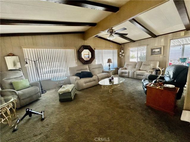 725 W Thornton Ave 161, Hemet, CA 92543