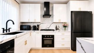 1233 N Laurel 211, West Hollywood, CA 90046