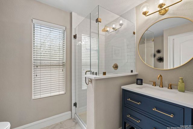 12 INWOOD BLF, San Antonio, TX 78248