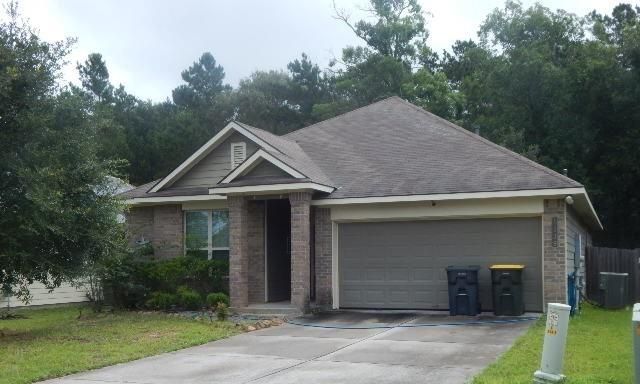 1139 Shadow Glenn Drive, Conroe, TX 77301