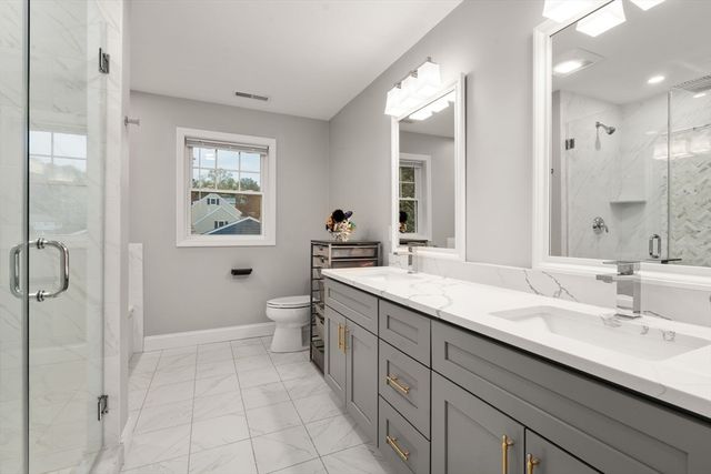 97 Batchelder Rd, Reading, MA 01867