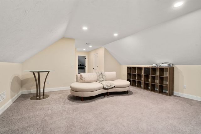 97 Batchelder Rd, Reading, MA 01867