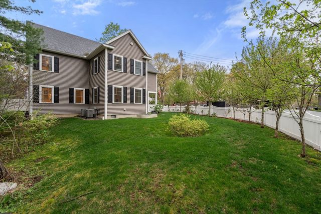 97 Batchelder Rd, Reading, MA 01867