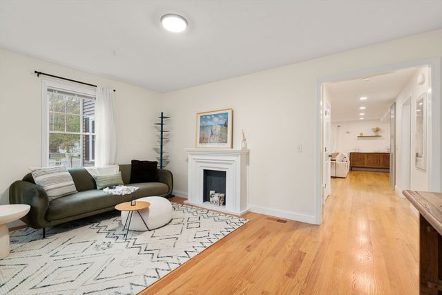 97 Batchelder Rd, Reading, MA 01867