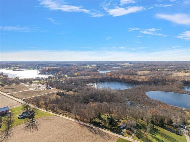 8275 Mcarthur Avenue, Belding, MI 48809