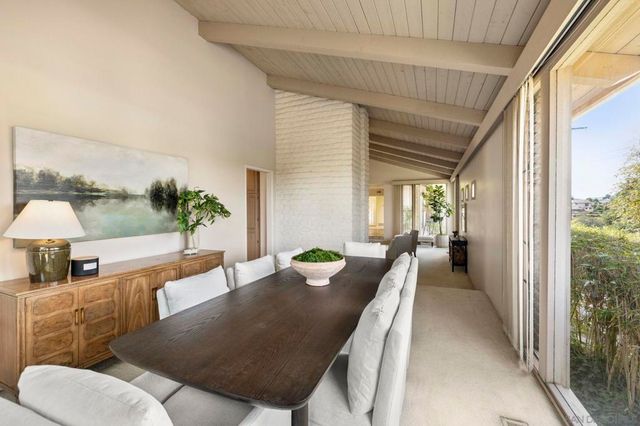 2357 Royal Crest, Escondido, CA 92025