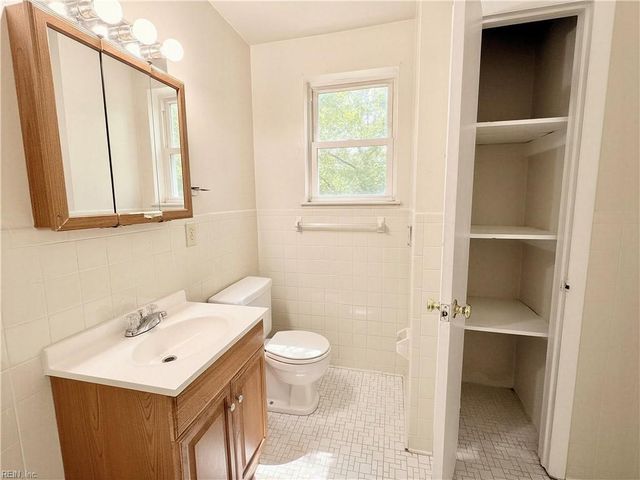 1915 Colonial Ave Apt 3, Norfolk, VA 23517