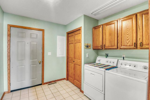 23093 Roosevelt Beach Lane, Detroit Lakes, MN 56501