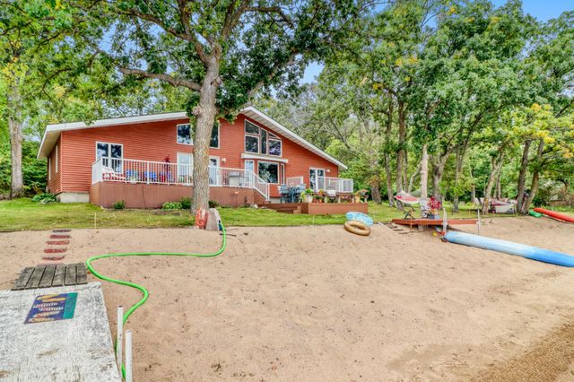23093 Roosevelt Beach Lane, Detroit Lakes, MN 56501