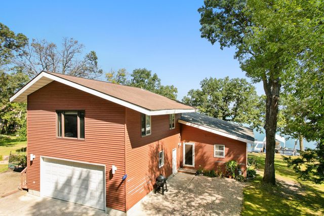23093 Roosevelt Beach Lane, Detroit Lakes, MN 56501