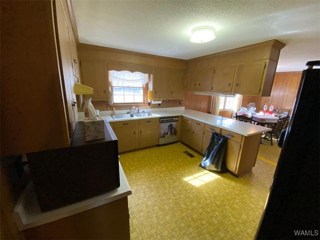 13646 Crystal Lake, Coker, AL 35452