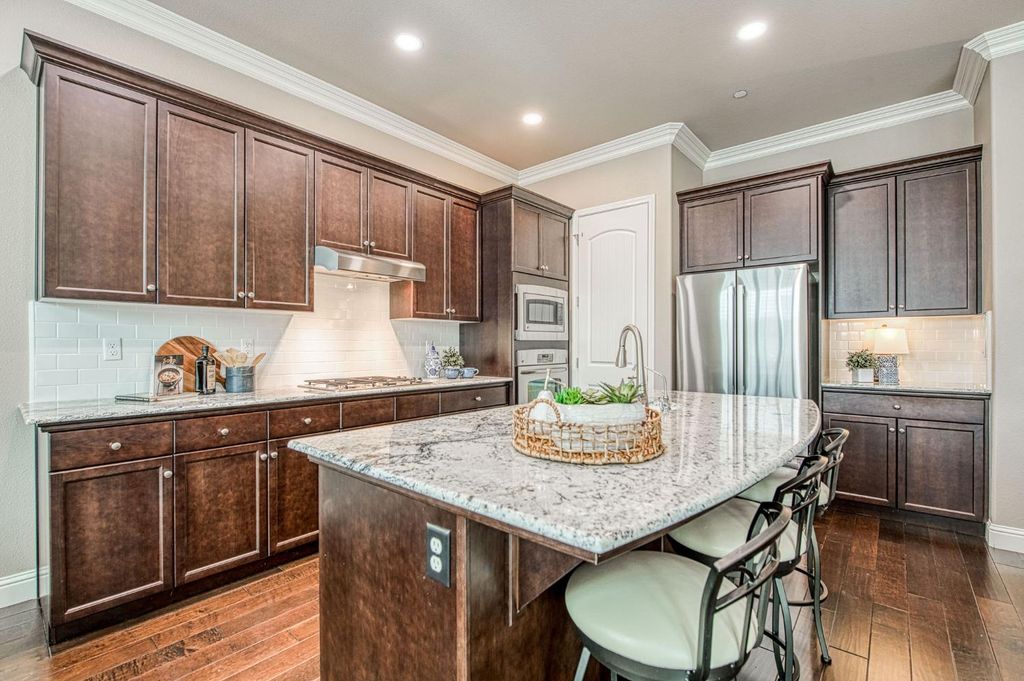 Image 13 of property listing at 2157 W Juliet Way, Fresno, CA 93711