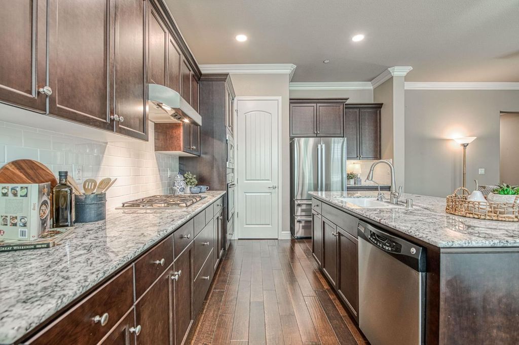 Image 14 of property listing at 2157 W Juliet Way, Fresno, CA 93711