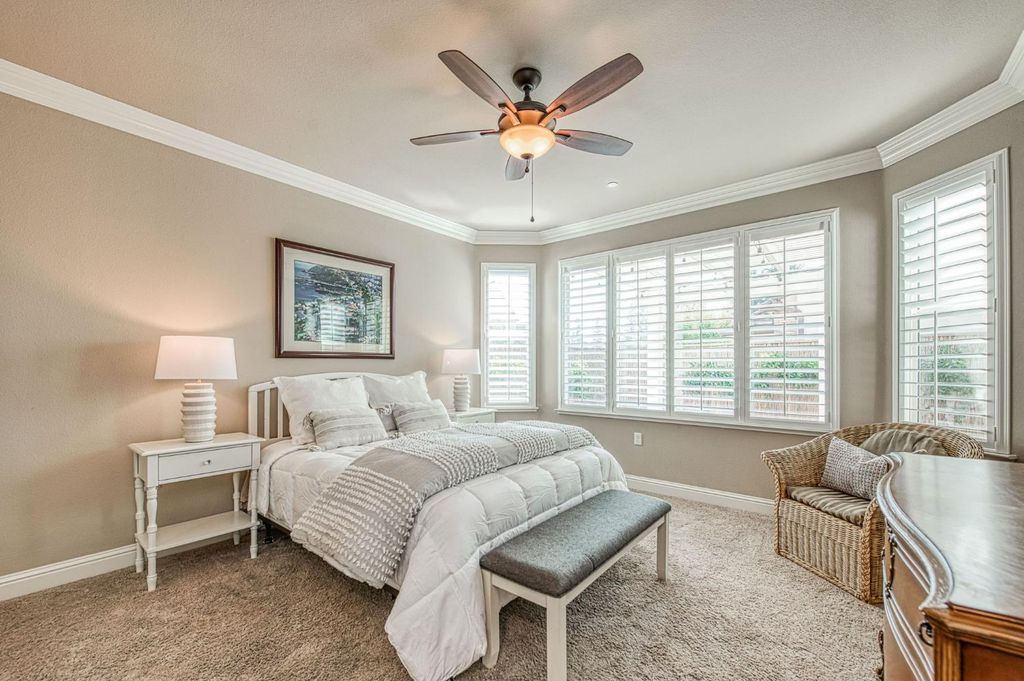 Image 20 of property listing at 2157 W Juliet Way, Fresno, CA 93711