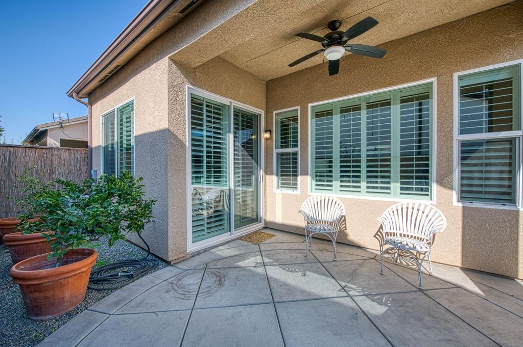 Image 32 of property listing at 2157 W Juliet Way, Fresno, CA 93711