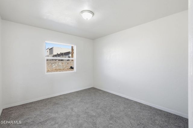 4827 EL PORTAL Drive, El Paso, TX 79903