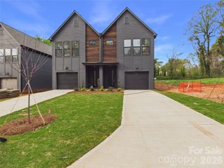 2653 Ravencroft Drive 1B, Charlotte, NC 28208