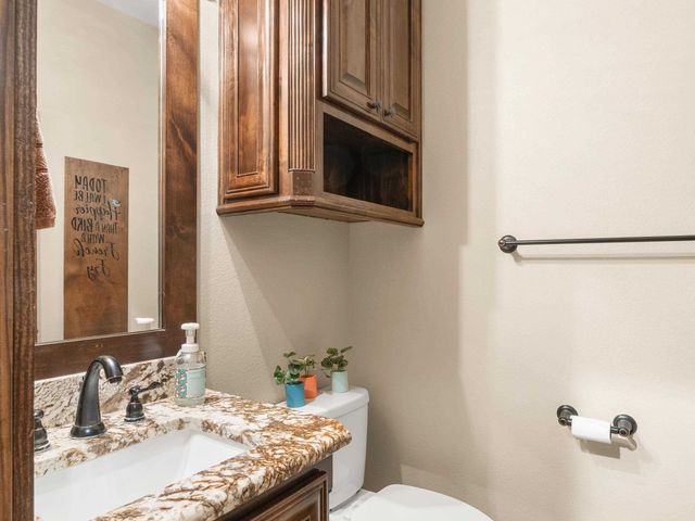 287 Bralan Drive, Diana, TX 75640