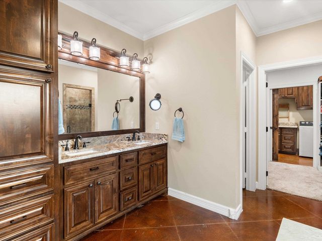 287 Bralan Drive, Diana, TX 75640