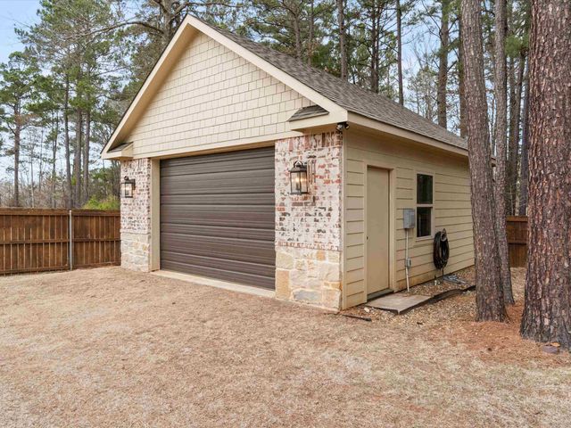 287 Bralan Drive, Diana, TX 75640