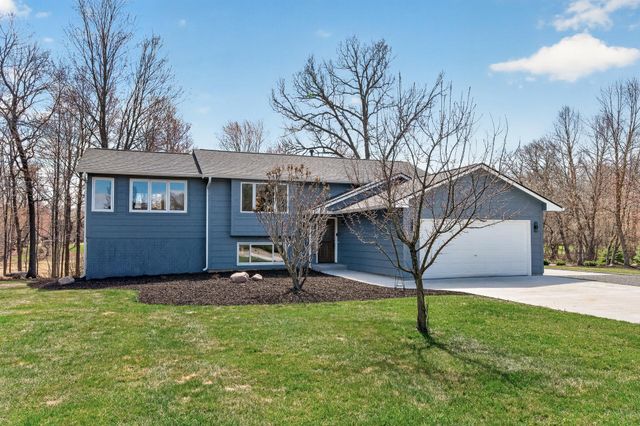 2636 226th Lane NE, Cedar, MN 55011