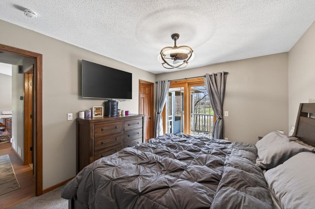 2636 226th Lane NE, Cedar, MN 55011