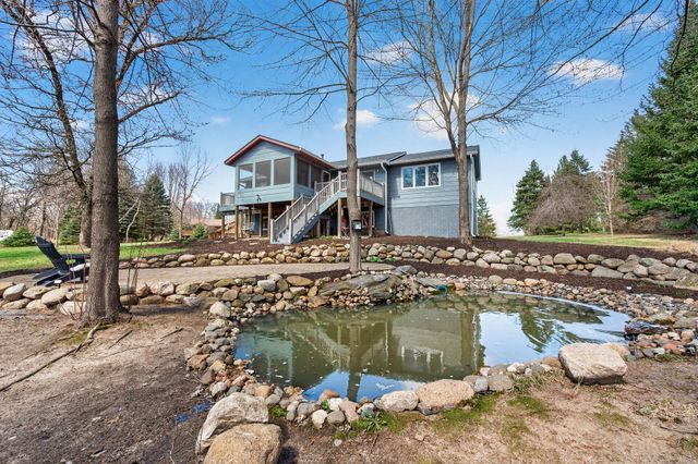 2636 226th Lane NE, Cedar, MN 55011