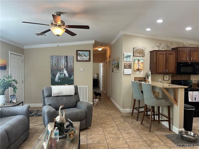 462 S Dew Plant Point, Crystal River, FL 34429
