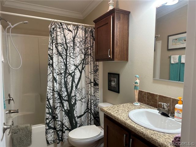 462 S Dew Plant Point, Crystal River, FL 34429