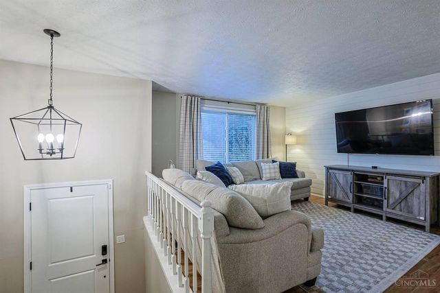 2838 Kimberly Drive, Deerfield Twp., OH 45039