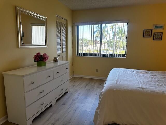 441 Pine Glen Lane C-2, Greenacres, FL 33463