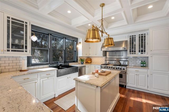 317 Prospect Street, Ridgewood, NJ 07450