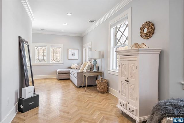 317 Prospect Street, Ridgewood, NJ 07450