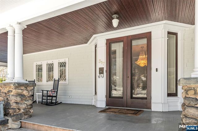 317 Prospect Street, Ridgewood, NJ 07450