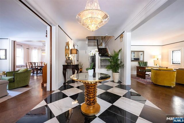 317 Prospect Street, Ridgewood, NJ 07450