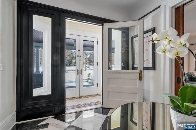 317 Prospect Street, Ridgewood, NJ 07450