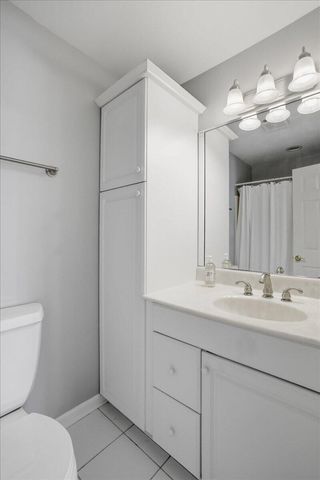 1622 Cherry Blossom Drive, Munster, IN 46321