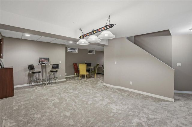 1622 Cherry Blossom Drive, Munster, IN 46321