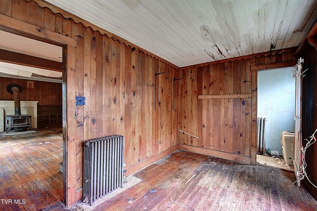 509 East Unaka Avenue, Johnson City, TN 37601