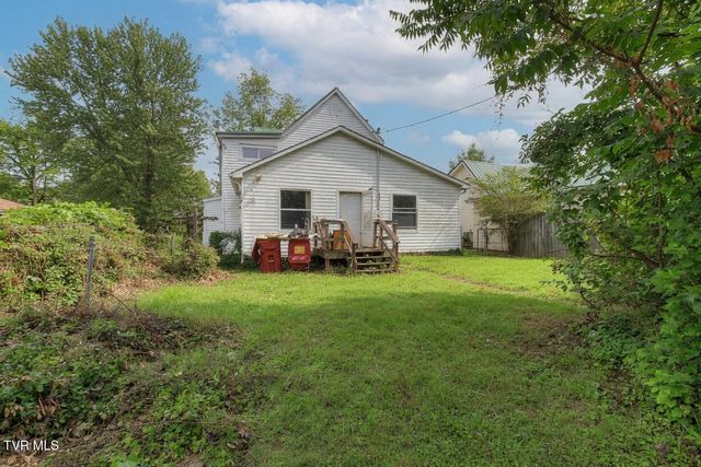 509 East Unaka Avenue, Johnson City, TN 37601