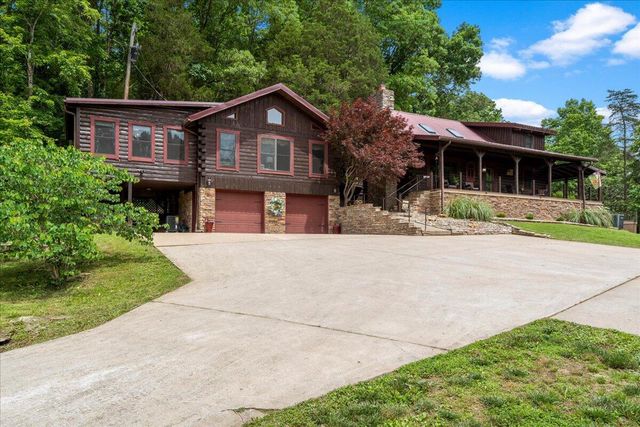 200 Old Log Lick Road, Winchester, KY 40391