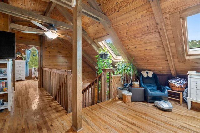 200 Old Log Lick Road, Winchester, KY 40391