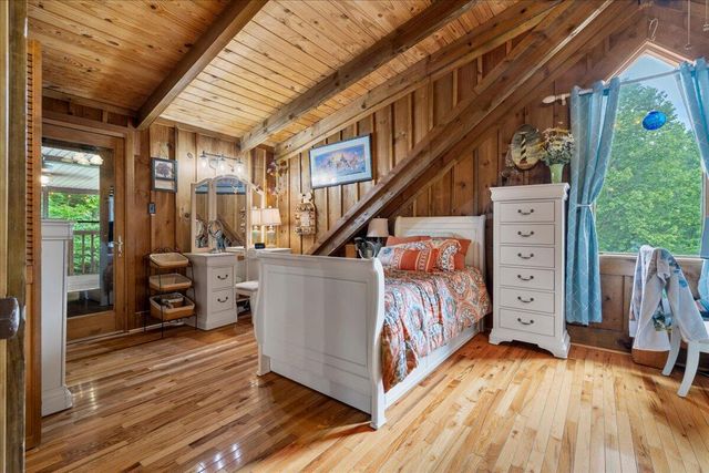 200 Old Log Lick Road, Winchester, KY 40391