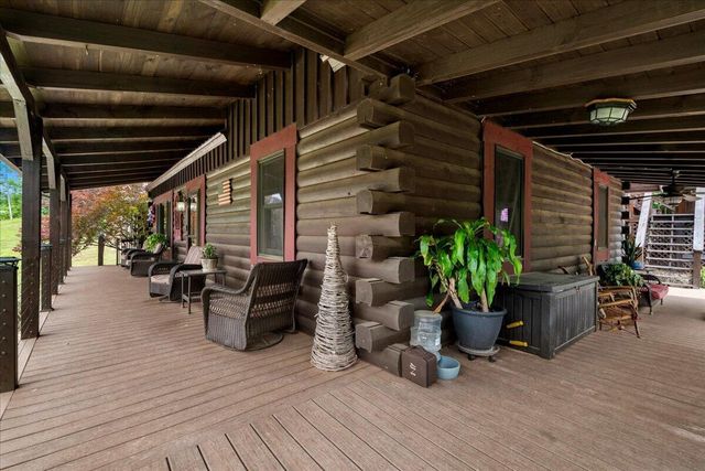 200 Old Log Lick Road, Winchester, KY 40391