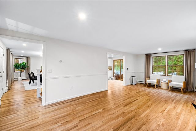 14 Sheri Drive, Coventry, RI 02816