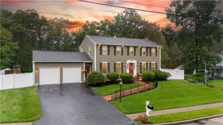 14 Sheri Drive, Coventry, RI 02816
