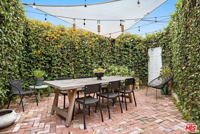 1120 S Crescent Heights Boulevard, Los Angeles, CA 90035